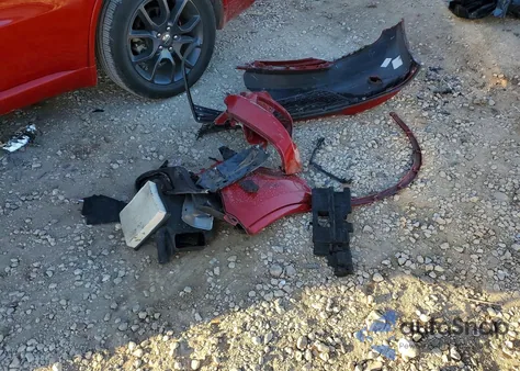 2017 Dodge Durango R/T z USA, uszkodzony, nr VIN 1C4SDHCT4HC770892